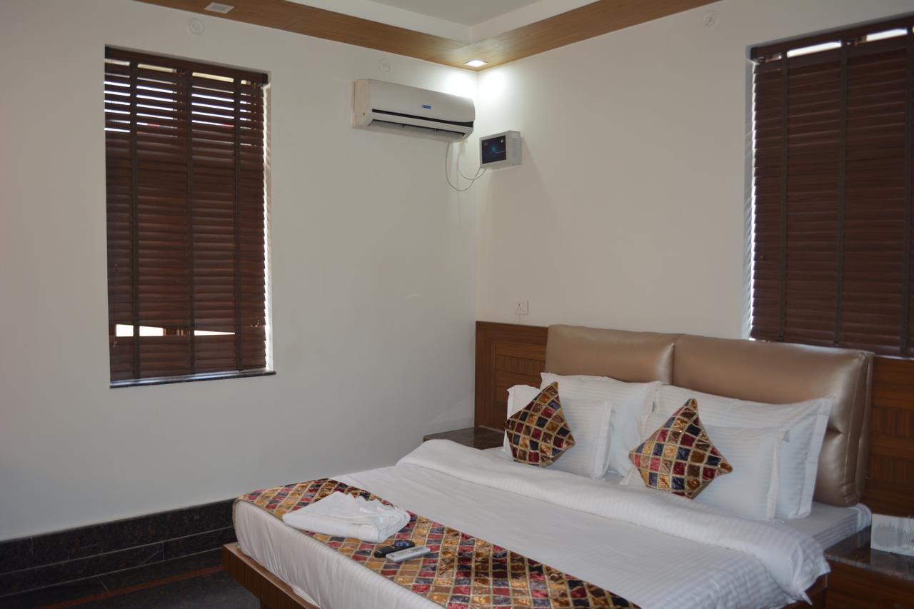 Oyo 10448 Green View Home Stay Дехрадун Экстерьер фото
