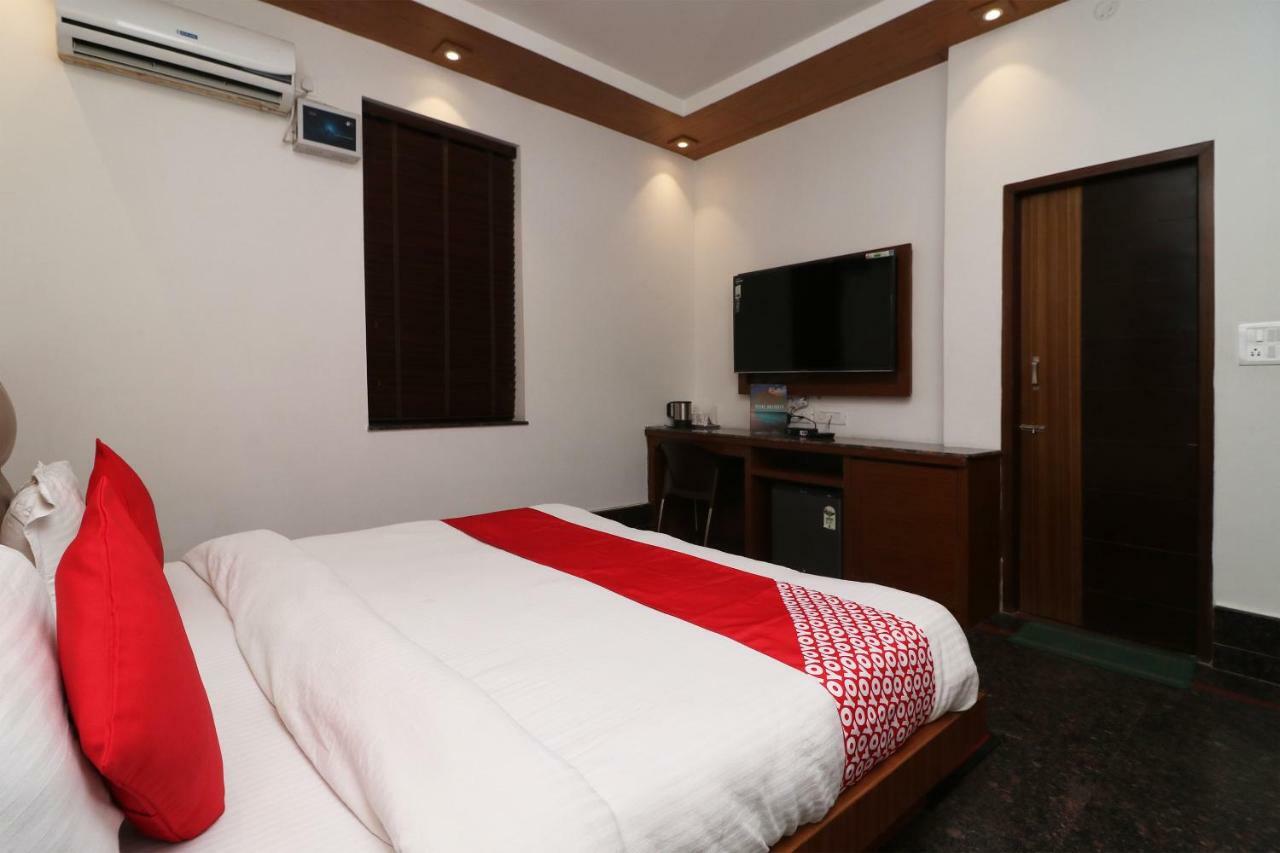 Oyo 10448 Green View Home Stay Дехрадун Экстерьер фото